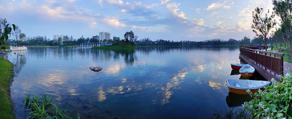 永定河孔雀城大湖景观